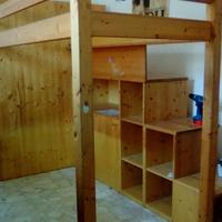 Struttura letto a castello in legno massiccio