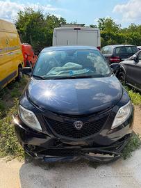 Lancia Ypsilon 1.2 69 CV 5 porte GPL Ecochic Gold