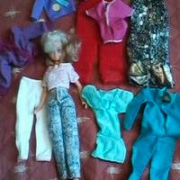 BARBIE Mattel originale 1987 con 24 vestiti
