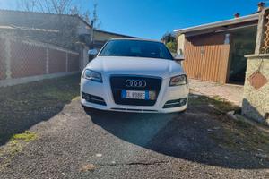 Audi A3 - Cabrio - S-Line - 2.0 TDI