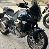 Moto Guzzi V100 Mandello