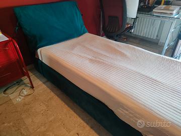 Sommier con contenitore della Flou modello Nathali