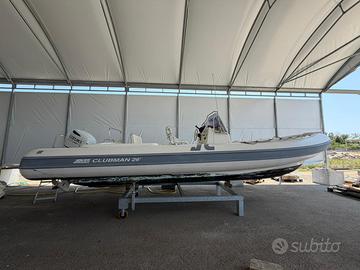 JOKER BOAT 26 CON SUZUKI DF250 DE 2024 CON 146 ORE
