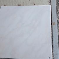 Piastrelle bianco/rosa