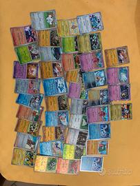 Pokemon- Lotto carte ( comuni,non comuni,holo e re