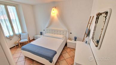 Bilocale Monte Olimpino con Posto Auto e vicino CH