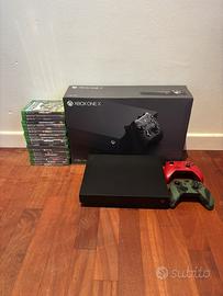Xbox One X 1TB + 2 Controller + 18 Giochi