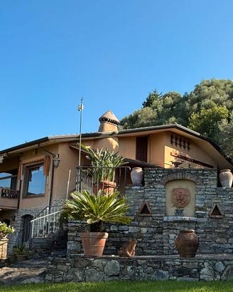 Splendida villa con panorama mozzafiato vista mare