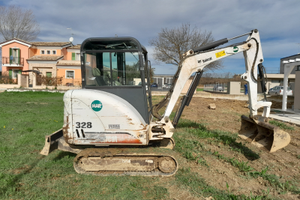 Bob cat x328 miniescavatore