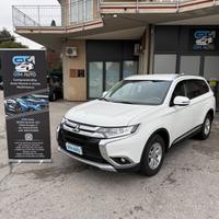 Mitsubishi Outlander 2.0 MIVEC 2WD Intense