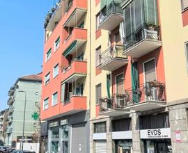 Monolocale P.ZA ANGILBERTO 750eu SPESE INCLUSE