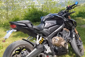 Cb 650 R