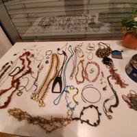 bigiotteria varia: 50 pezzi