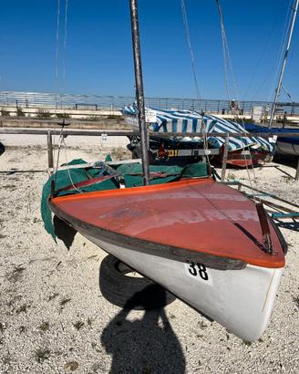 470 Nautivela 1982 da restaurare