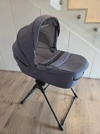 Trio inglesina Aptica neonato