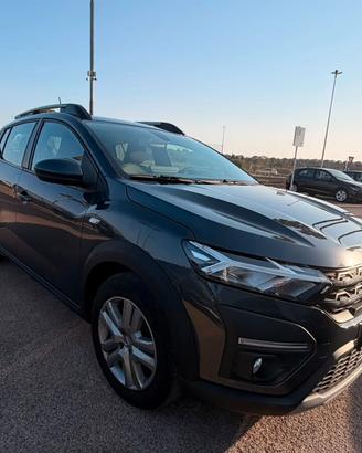 Dacia Sandero Stepway 1.0 TCe ECO-G Essential