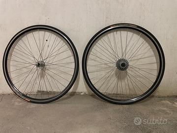 Cerchi BDC , DRC con mozzi Campagnolo Veloce 622c