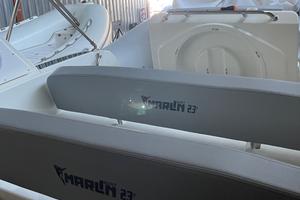 Marlin boat top 23 FB