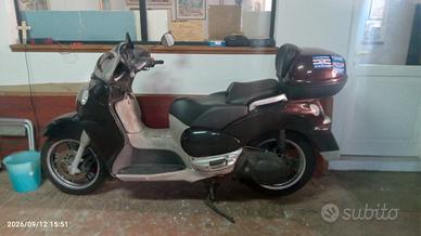 Aprilia Scarabeo 500
