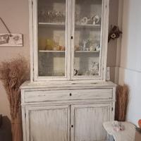 pezzi di arredo antichi