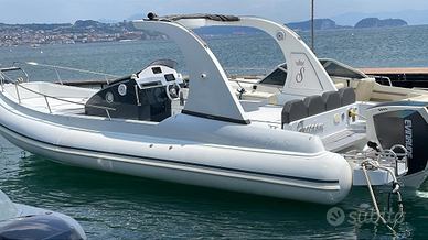 Gommone revenger 28.70 sport evinrude 300cv