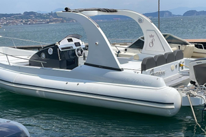 Gommone revenger 28.70 sport evinrude 300cv