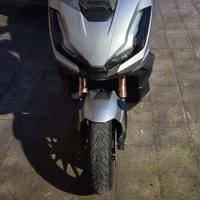 Honda ADV350 