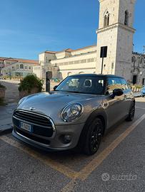 Mini cooper d - anno 2016