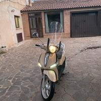 Liberti 125 4t , del 2020 , con 13600km