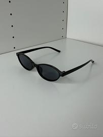 Occhiali da Sole Neri Ovali Y2K Minimal Unisex