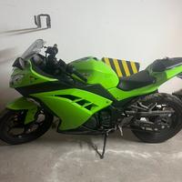 Kawasaki Ninja 300 abs