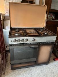 CUCINA DE LONGHI 4 FUOCHI