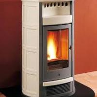 Rivestimento in maiolica stufa Piazzetta p961