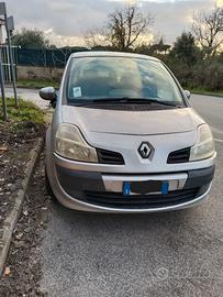 Renault GrandModus 2010