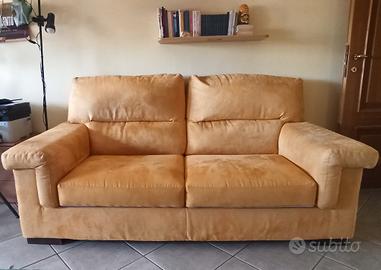 Divano due posti Poltrone& Sofà