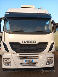 trattore stradale stralis 480