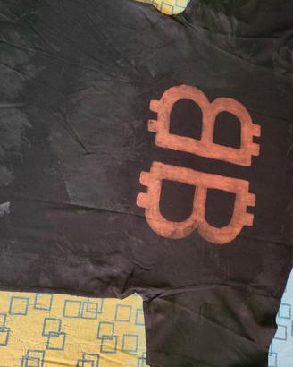 t-shirt Crypto size 1 Balenciaga 