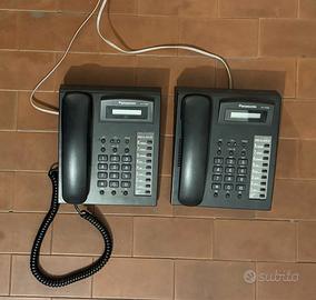 4 Telefoni e  Centralina PANASONIC