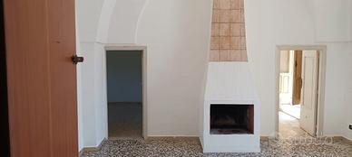 Appartamento via oberdan Leporano