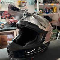 Casco moto shot