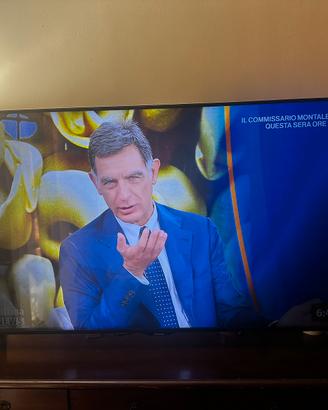 Panasonic TV 65’’