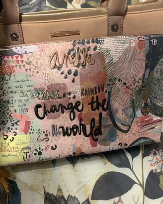 Borsa Anekke