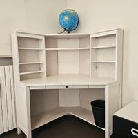 Scrivania Angolare Hemnes Ikea