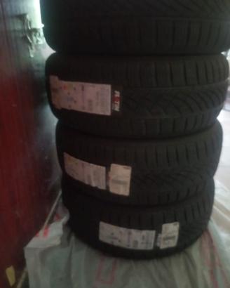 Set 4 Gomme Nuove PLATIN AllSeason 215/55 R17 98V