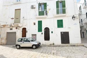 Deposito nel centro storico