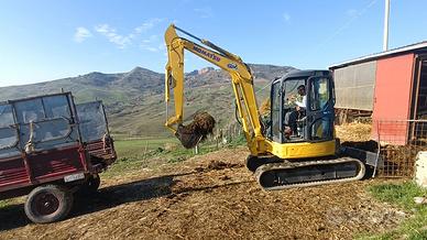 komatsu PC50MR2 