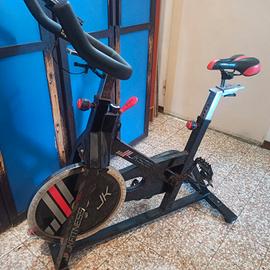 JK Fitness TT9790 bici da spinning da revisionare