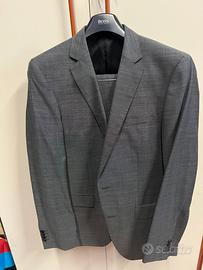 Completo BOSS uomo grigio