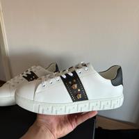Sneaker Versace Greca con Borchie