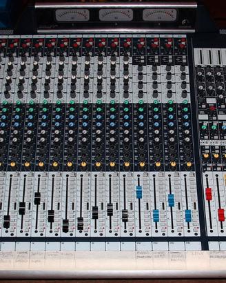 Mixer Soundcraft  GB8 40 canali + 8 bus